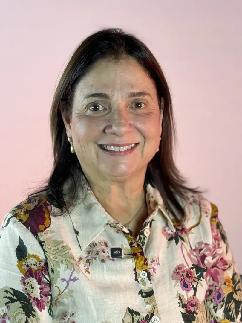 María Isabel                                     Guinand