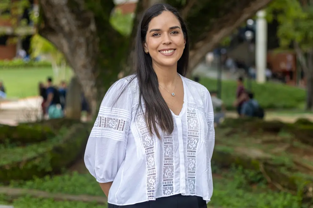 María Andrea Echenagucia Velutini